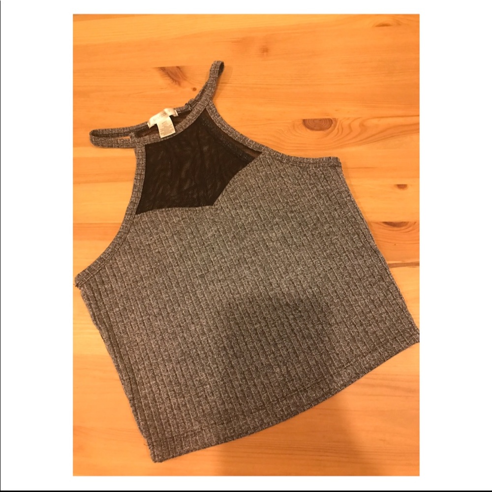 😻Crop top 😻